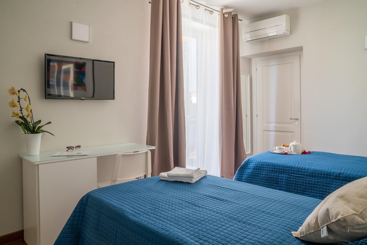 Plaium Montis Bed and Breakfast Salerno Eksteriør billede