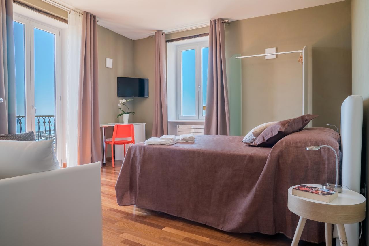 Plaium Montis Bed and Breakfast Salerno Eksteriør billede